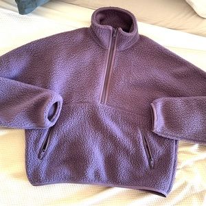 Aritzia 1/4 zip purple fleece with pockets